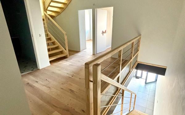 Appartement à vendre    4 pièces • 109,60 m2 Pau