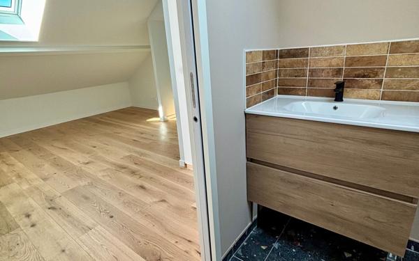 Appartement à vendre    4 pièces • 109,60 m2 Pau