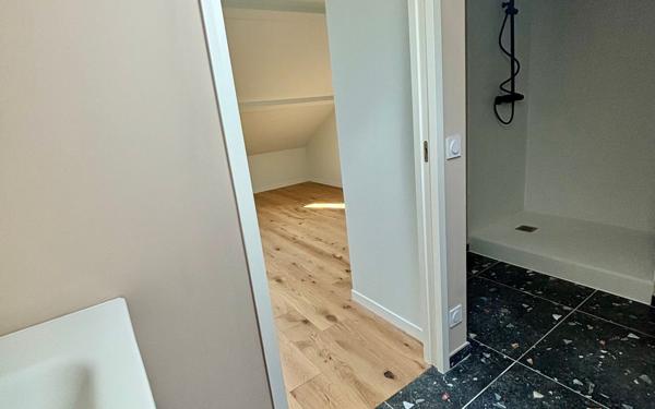 Appartement à vendre    4 pièces • 109,60 m2 Pau