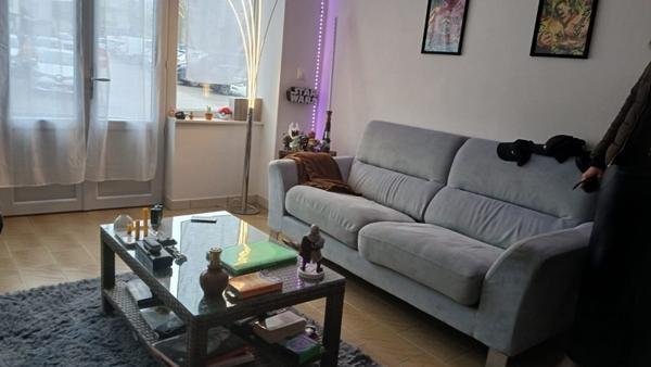 Immeuble à vendre 129 600 € Saint-Victurnien 261 m² DPE E