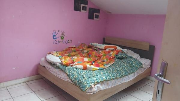 Immeuble à vendre 129 600 € Saint-Victurnien 261 m² DPE E