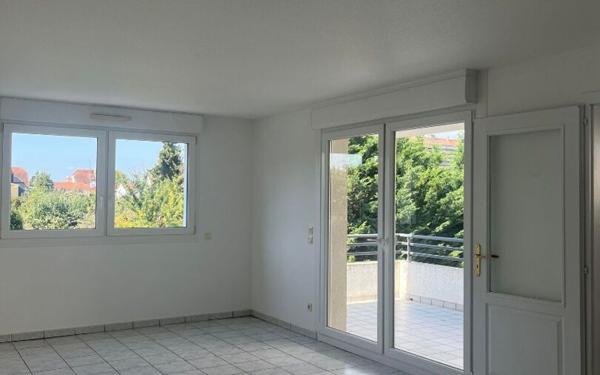Appartement à louer    3 pièces •  Oberhausbergen