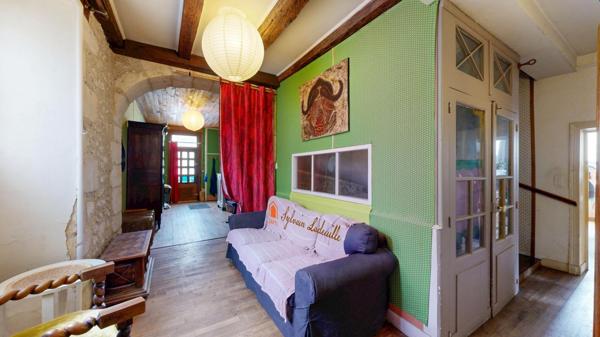 Maison de caractère au cœur du Bugue – 330 m² Habitables