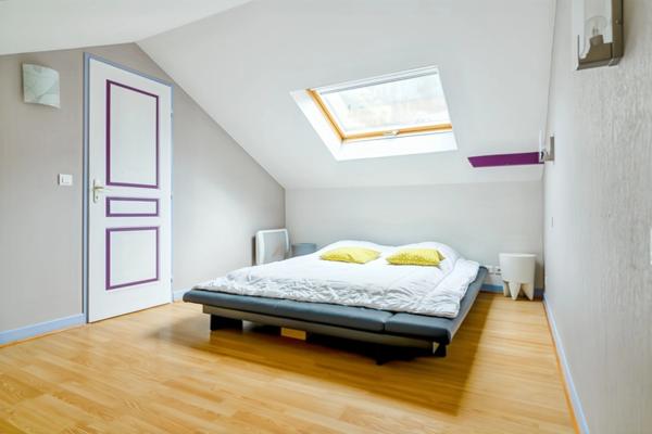 Dpt Haute Savoie (74), à vendre PUBLIER maison familiale de 160 m2 entièrement clôturée au calme