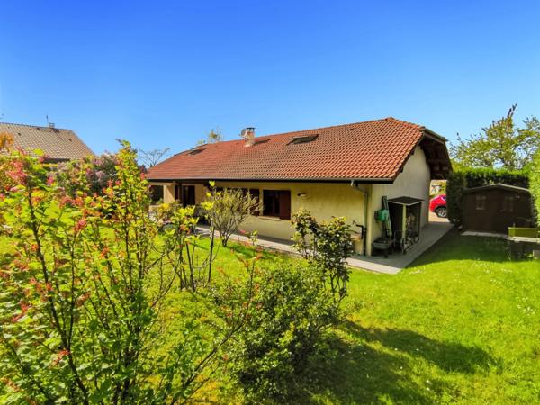 Dpt Haute Savoie (74), à vendre PUBLIER maison familiale de 160 m2 entièrement clôturée au calme