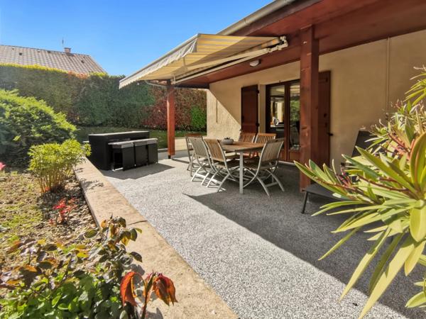 Dpt Haute Savoie (74), à vendre PUBLIER maison familiale de 160 m2 entièrement clôturée au calme