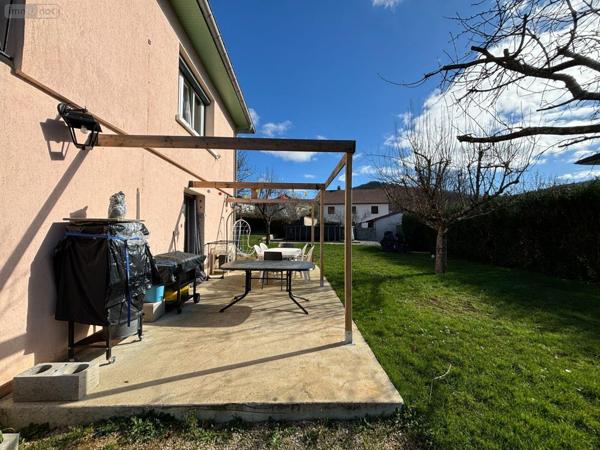 Maison individuelle à vendre à Cousance dans le Jura (39190), ref : 71111-121