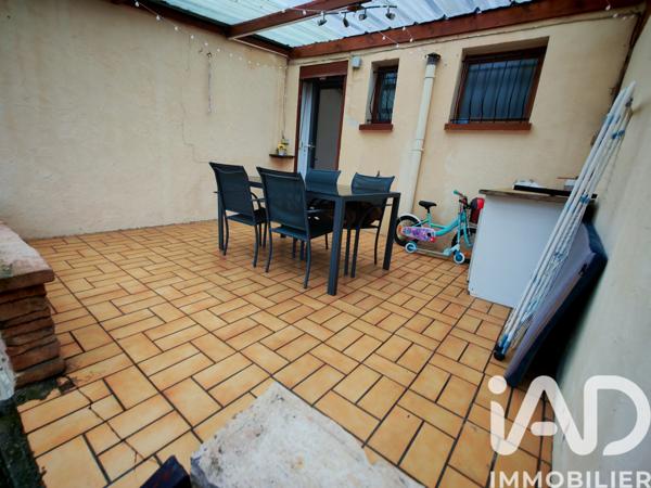 Maison à vendre 4 pièces 120 m² Saint-Amand-les-Eaux