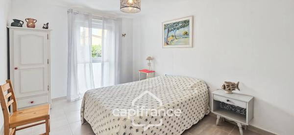 Appartement à vendre 2 pièces + garage SAINT CYR SUR MER (83)