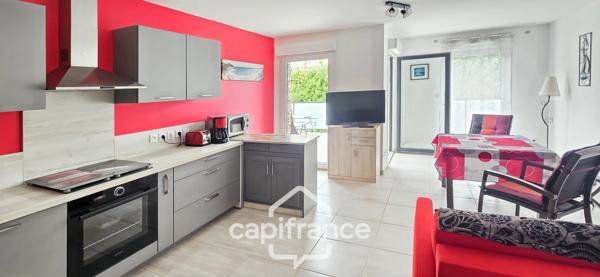 Appartement à vendre 2 pièces + garage SAINT CYR SUR MER (83)