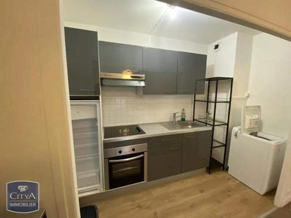 Appartement à louer 2 pièces 36.57m² Blois (41000)