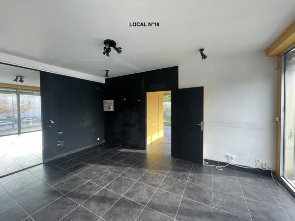 BUREAUX COMMERCE A LOUER - ORVAULT GRAND VAL - NANTES NORD