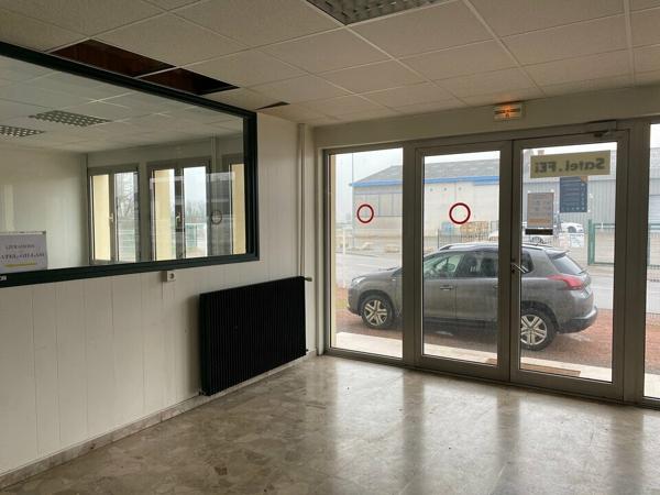 Champforgeuil Zone Nord - Bureaux 500 m² à vendre - loués pour partie