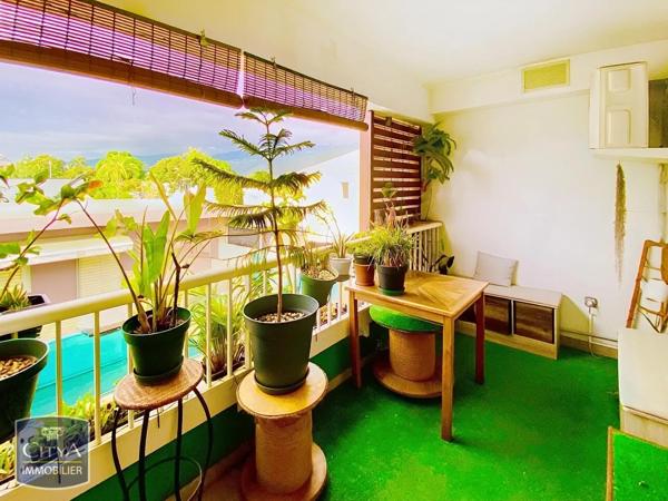 Appartement à vendre 3 pièces 57m² Saint-Paul (97460)