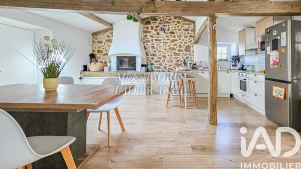 Maison à vendre 4 pièces 77,71 m² La Chaize-le-Vicomte