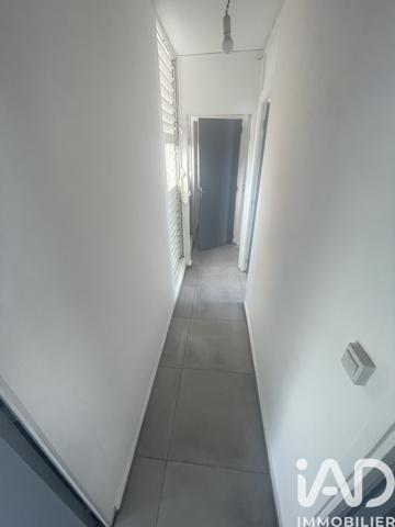 Location appartement 4 pièces 65 m² Les Abymes