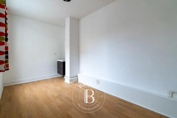 Neuilly-sur-Seine, Appartement 3 Chambres -  91 m² à vendre
