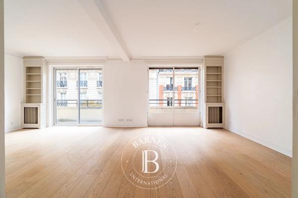 Neuilly-sur-Seine, Appartement 3 Chambres -  91 m² à vendre