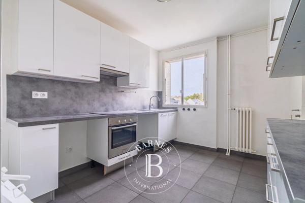 Neuilly-sur-Seine, Appartement 3 Chambres -  91 m² à vendre