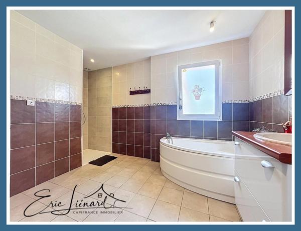 Maison à vendre 8 pièces SAINT MAIXENT L'ECOLE (79)