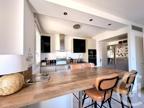 Appartement F3 à vendre  3 pièces - 66,11 m2 TOULON - 83