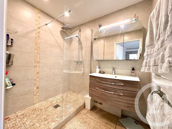 Appartement F3 à vendre  3 pièces - 66,11 m2 TOULON - 83