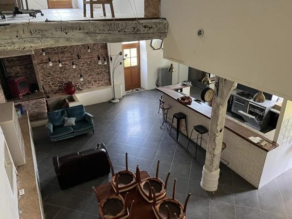 Maison à vendre |  Voutezac |  5 pièces | 200 m²