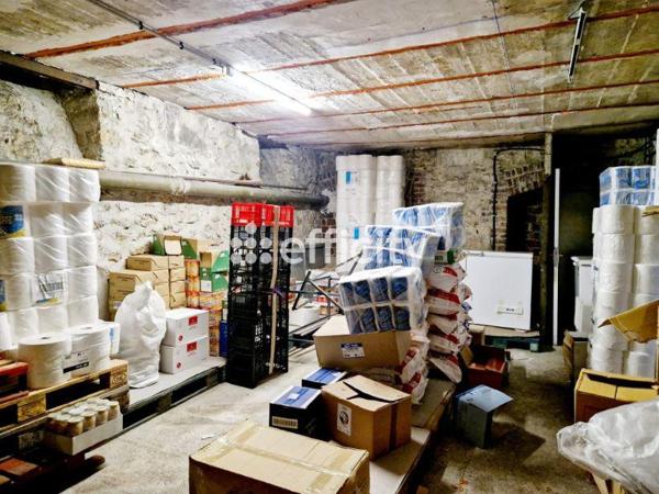 Fonds De Commerce - 154 m²