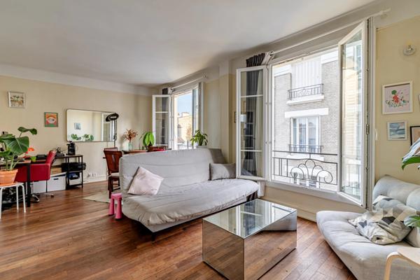 Appartement 2 pièces - 48 m² Exclusivité efficity