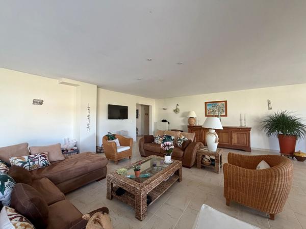 Maison 6 pièces 203 m2