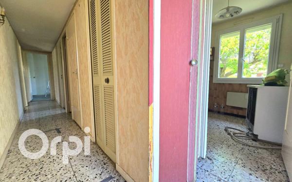 Maison à vendre    4 pièces •  Saint-Martin-de-Crau