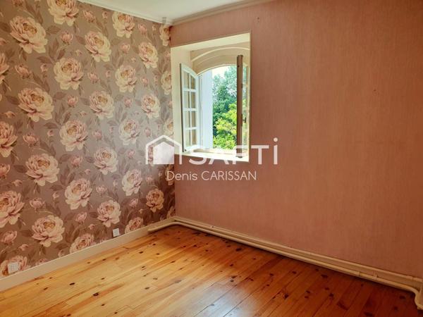 Maison de maître, piscine et dépendances...