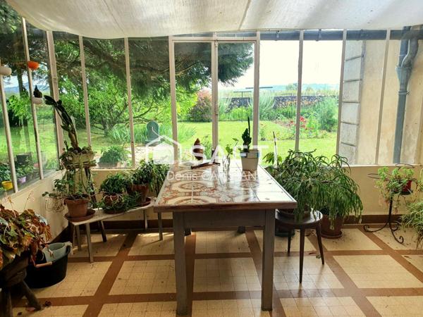 Maison de maître, piscine et dépendances...