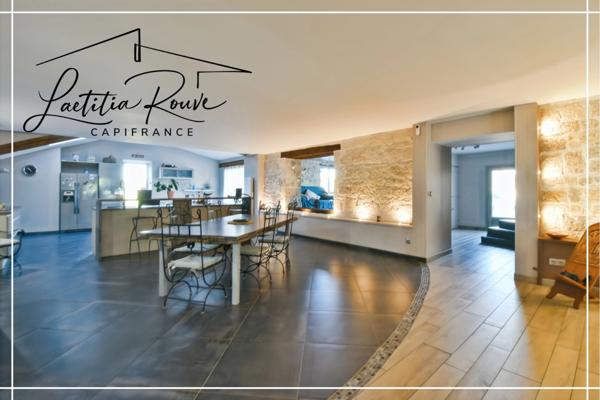 Demeure d’exception en pierre 370 m² habitable, Piscine, Pool house, Dépendances, Parc 3 ha avec lac À 25 min d’Agen