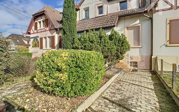 Maison à vendre    4 pièces •  Kingersheim