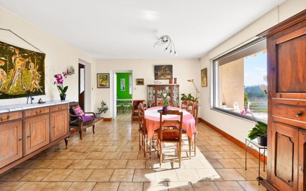 Maison à vendre    4 pièces •  Mornant