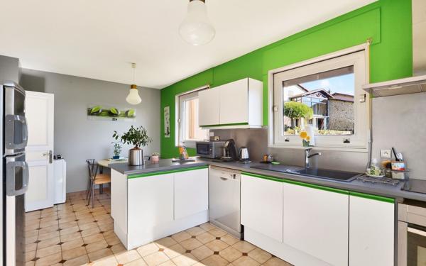 Maison à vendre    4 pièces •  Mornant