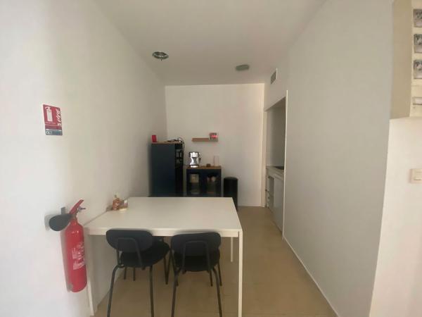 Bureaux à louer avec balcon - Hyper centre-ville / Castellane - 13006 Marseille