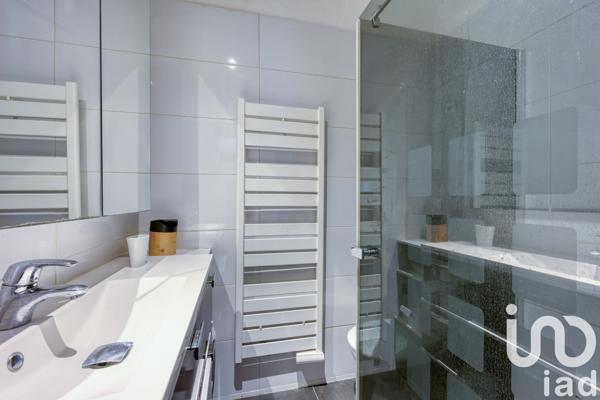 Appartement à vendre 3 pièces 66 m² Sanary-sur-Mer