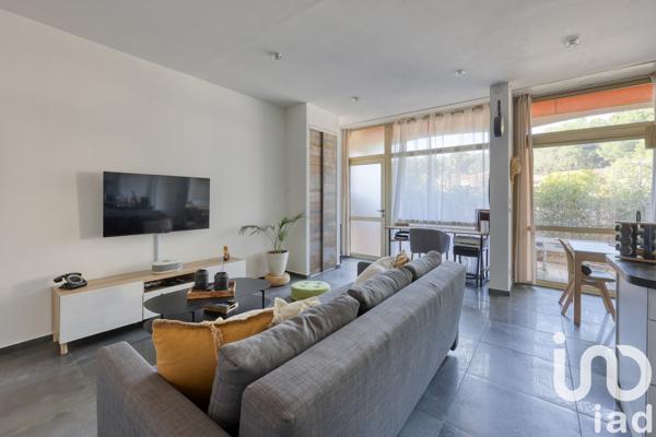 Appartement à vendre 3 pièces 66 m² Sanary-sur-Mer