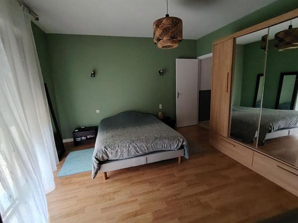 Maison Plenee Jugon 5 pièce(s) 135 m2