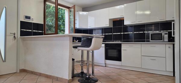 Maison a vendre pouillon