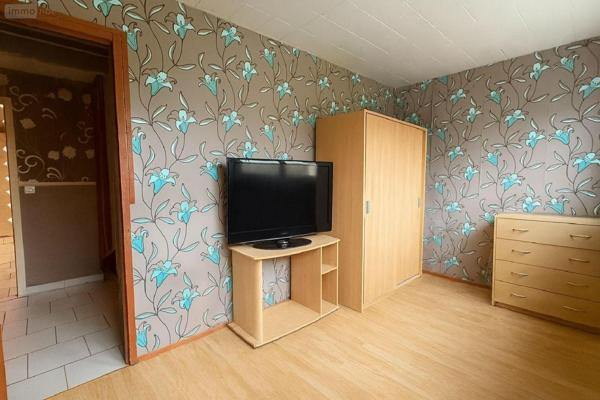 Maison de ville à vendre à Revin dans les Ardennes (08500), ref : 08034/114