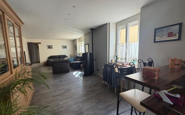 Maison à vendre    4 pièces •  Vavincourt