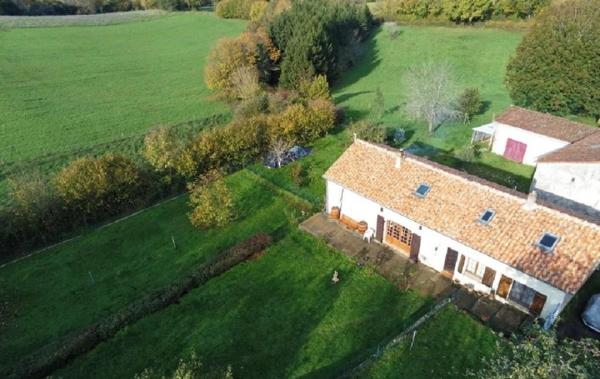 Vente Maison Nanteuil-en-vallee   