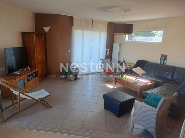 ROUILLON Spacieuse maison familiale 5 chambres avec piscine chauffee et sous-sol complet