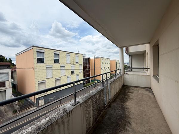 Appartement 1 pièce(s) 31 m2 - Vandoeuvre Les Nancy PROCHE VELODROME