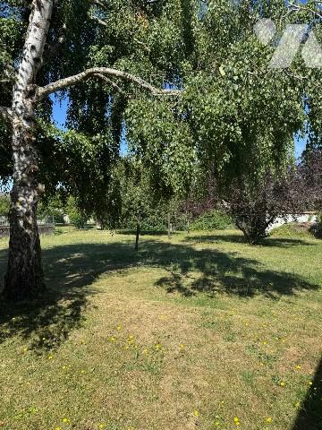 Maison en centre ville avec un logement indépendant à rénover.