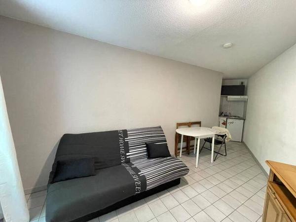 Appartement 1 pièce                                        - 38000 Grenoble Réf : 5548