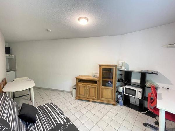 Appartement 1 pièce                                        - 38000 Grenoble Réf : 5548